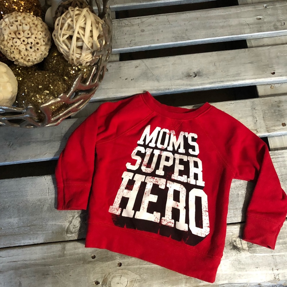 Moms Superhero Sweater - Picture 1 of 3